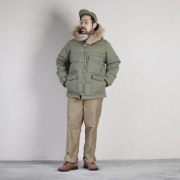 SASQUATCH DOWN JACKET / YARN-DYED KHAKI GREEN - Image 4